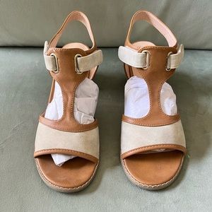 Adjustable summer sandals w/stylish Block Heel